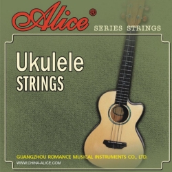 Nylonové sruny na ukulele Alice AU02 Black, AU04 Clear